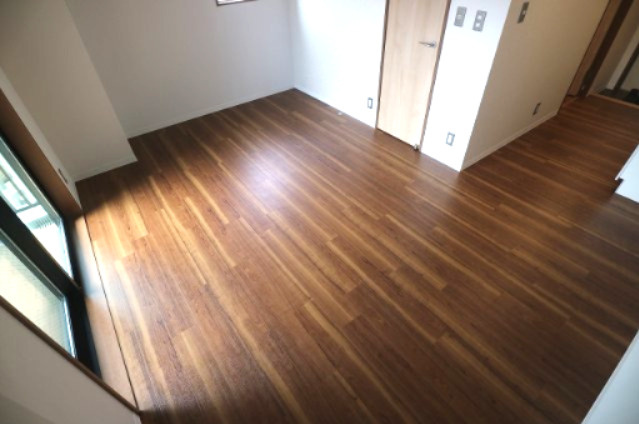 神戸市灘区城内通５丁目の賃貸マンションの居間・リビング