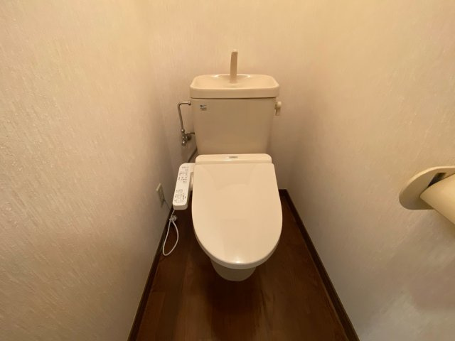 温水洗浄便座あり！