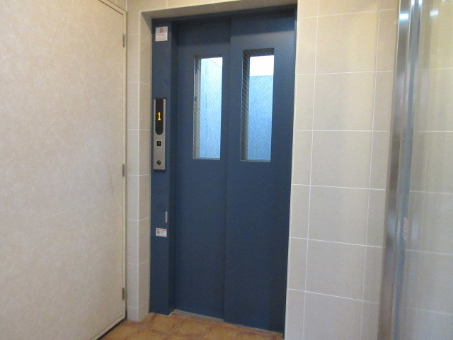 Ｌｏｇｅｍｅｎｔ　Ｎｏｖｏｅ　（ロジュマンノーヴェ）　のその他共用部分|エレベーター
