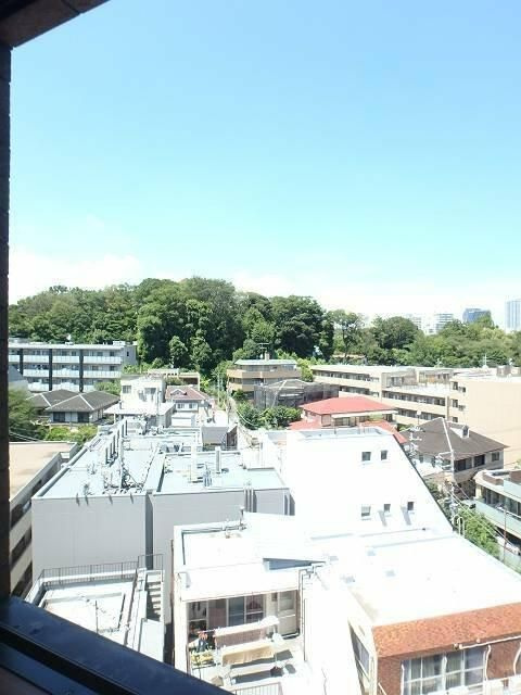 ガラ・シティ高田馬場のバルコニー