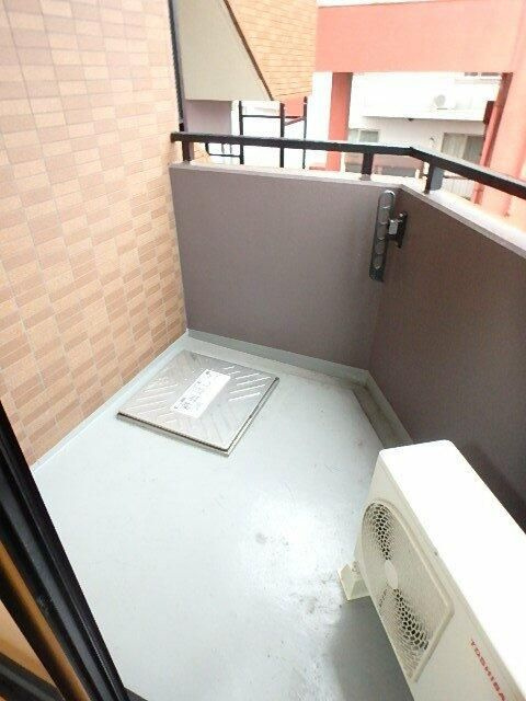 ガラ・シティ高田馬場のバルコニー