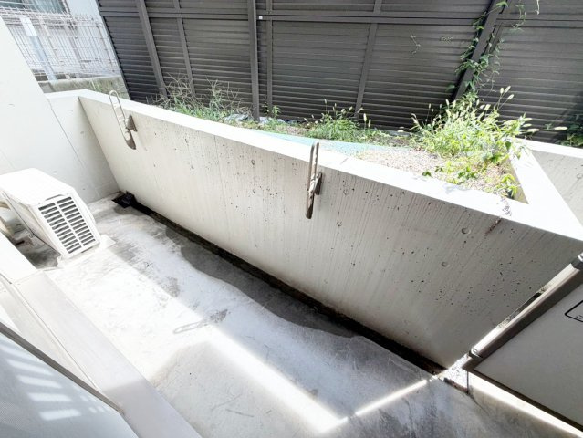 クオリア吹田の浴室