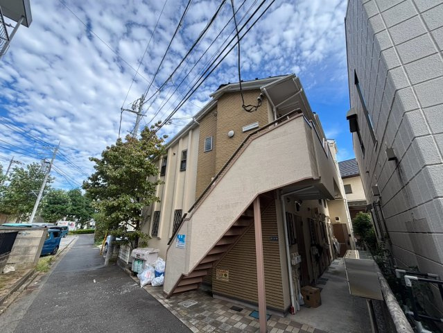 川崎市多摩区宿河原５丁目のアパート
