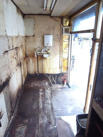 吹田市千里山東２丁目の店舗一部