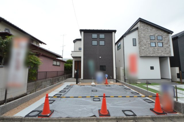 福面二丁目の外観|敷地広々47坪
駐車2台可能です