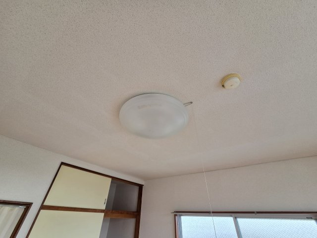 稲城市矢野口の賃貸マンションの居間・リビング