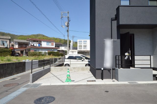 中山西二丁目の駐車場|車種により駐車2台可能です