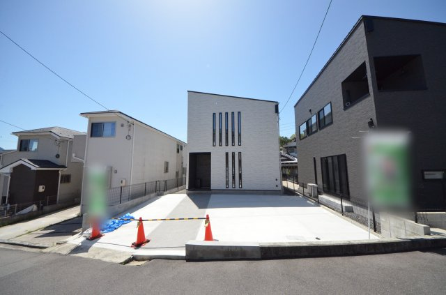 宮島口上一丁目の外観|JR宮島口駅徒歩7分
駐車は3台可能です