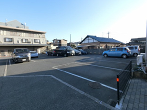 【駐車場】