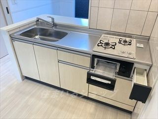メディオ　クエストのキッチン|２口ガスコンロ・グリル付き