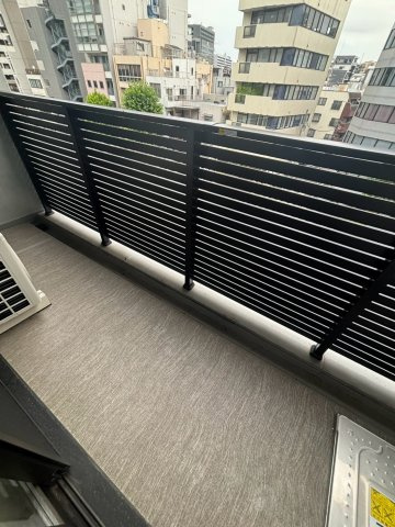 S-RESIDENCE新宿早稲田avelisのバルコニー