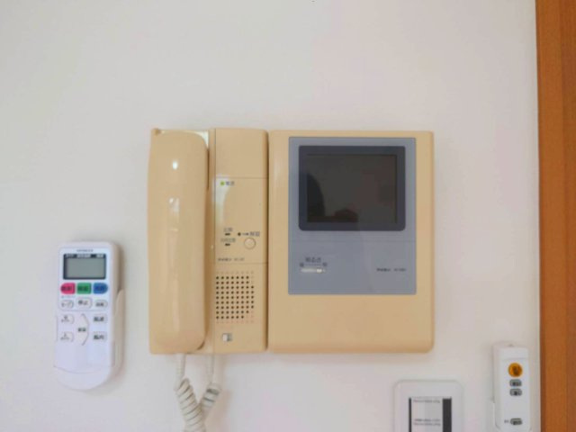カサフローラのセキュリティ|TVモニター付きインターホン