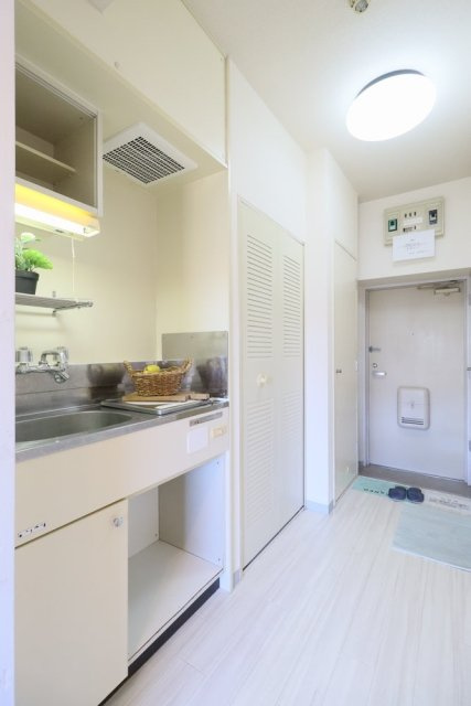 エヴェナール二子新地のキッチン|※家具･小物はイメージです