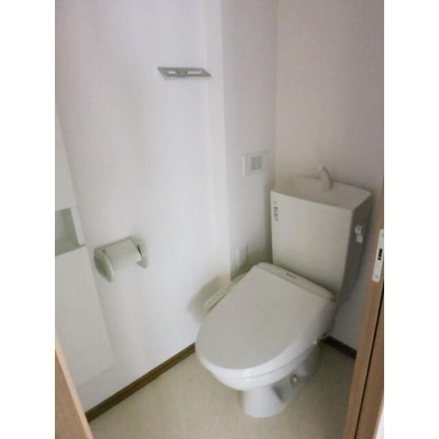 ハイネス深沢　Ｂ棟のトイレ|トイレもきれいです