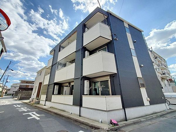 クオーレ朝霞の外観