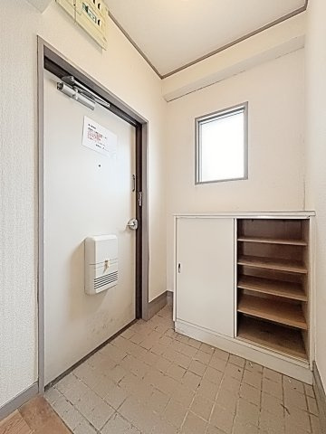 浅井マンションの収納
