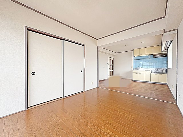 浅井マンションの居間・リビング