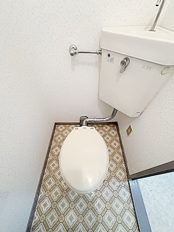 浅井マンションのトイレ