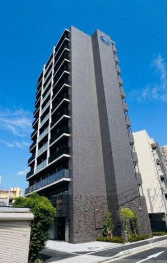ファーストフィオーレ十三エリオの外観