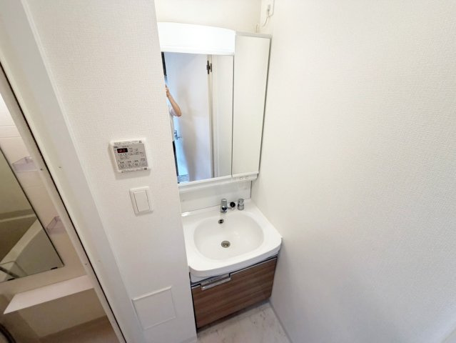 プレサンス淡路駅前のその他