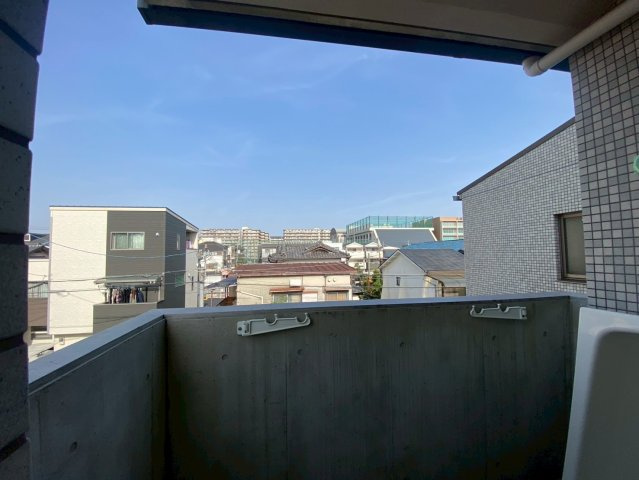 エアフォルク利倉東の展望