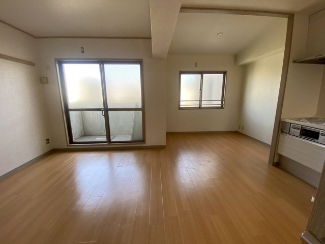 エアフォルク利倉東の居間・リビング
