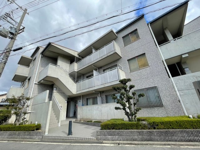 エアフォルク利倉東の外観