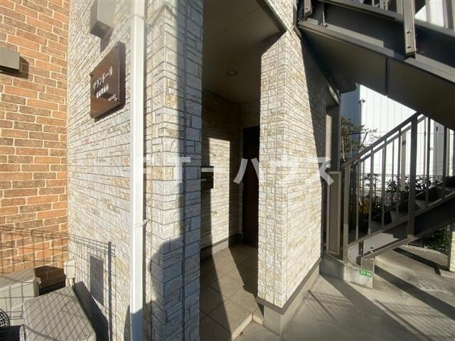 ヴランドール船橋駅前南のエントランス