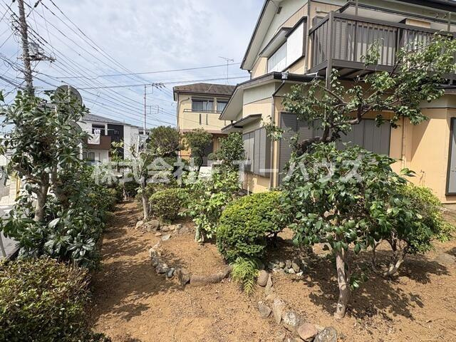 船橋市丸山２丁目　貸家の庭