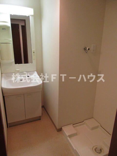 Ｓ－ＦＯＲＴ船橋塚田の洗面所