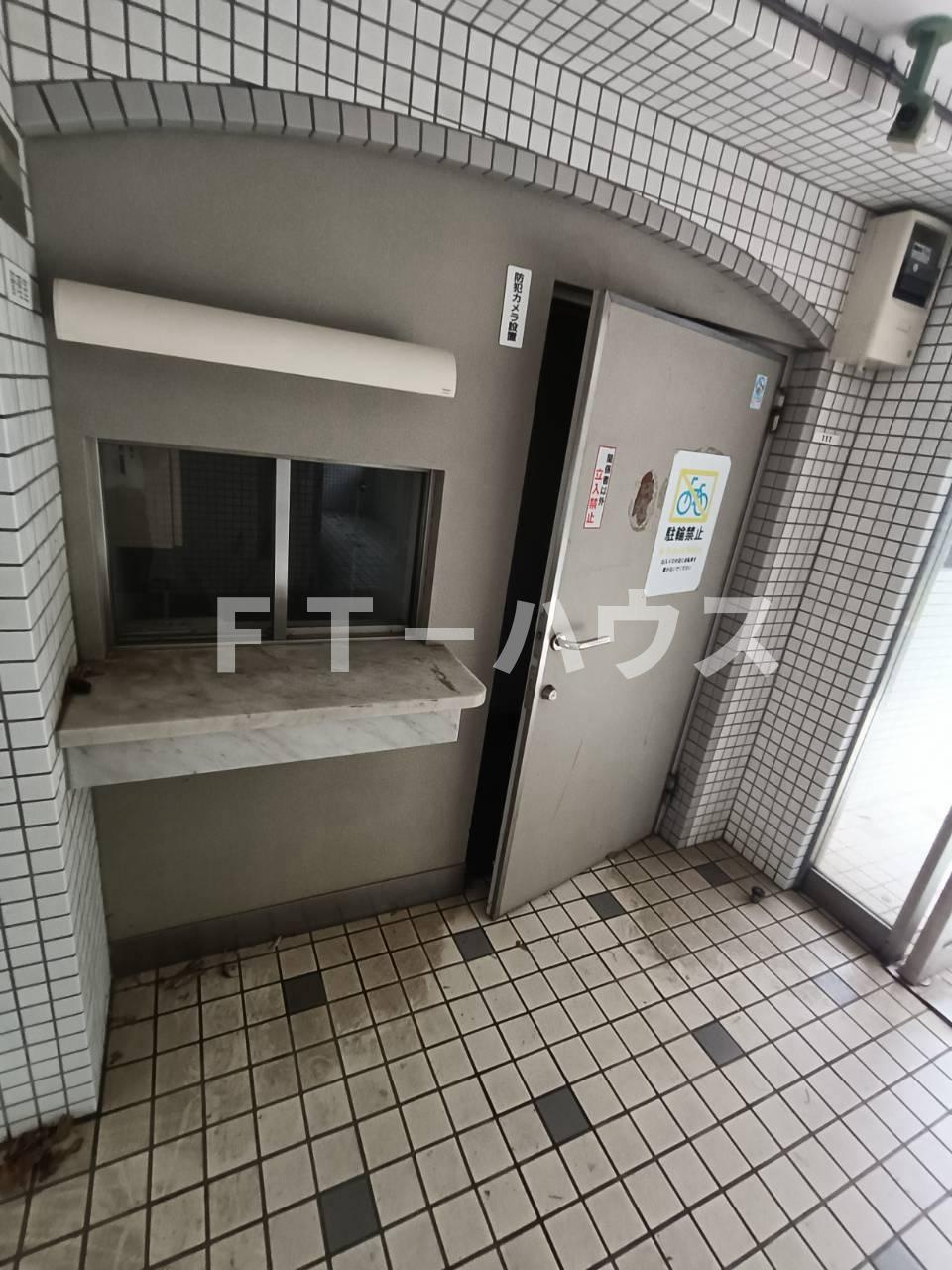 サンヒルズ川岸のエントランス