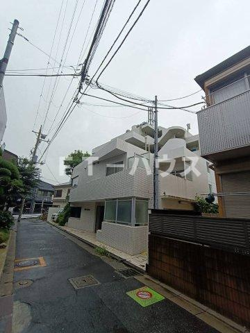 サンヒルズ川岸の外観