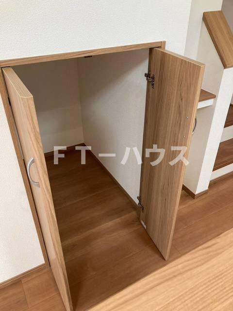 Ｓｕｍａｉ－ｔｏ船橋市三咲０１の収納