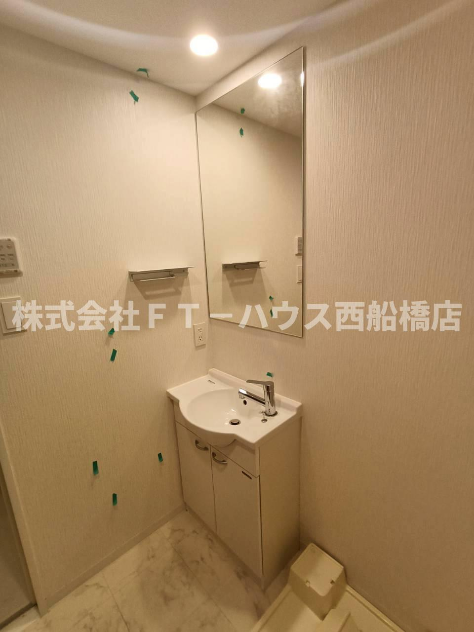 LIME RESIDENCE HIGASHINAKAYAMAの独立洗面台