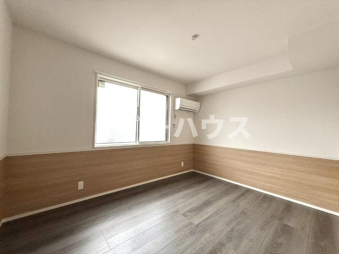 船橋市三山６丁目のアパートの洋室|北側洋室