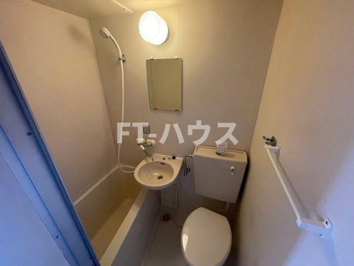 クレストガーデン津田沼の洗面所