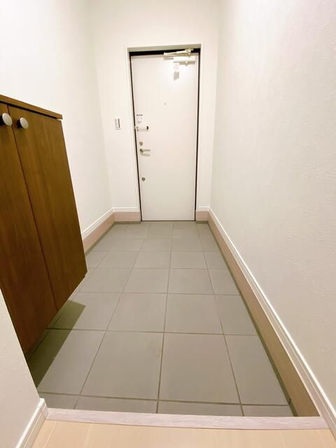 ＡＪ津田沼Ⅴの玄関