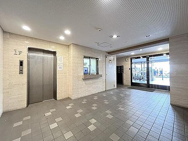 パティオ本牧のロビー