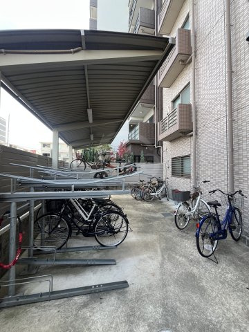 グラントワの設備|駐輪場