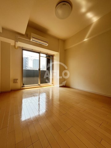 S-RESIDENCE難波EASTの居間・リビング|S-RESIDENCE難波ＥＡＳＴ　洋室