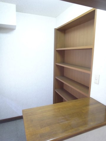 豊中市刀根山６丁目の店舗事務所
