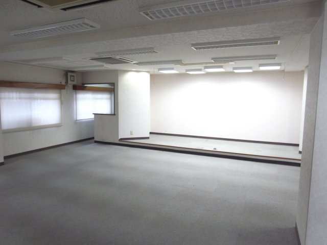 豊中市刀根山６丁目の店舗事務所