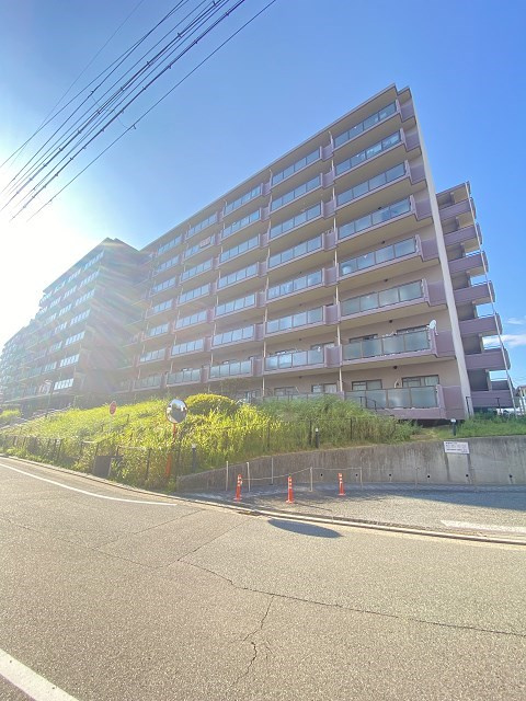 フレシア西宮の外観