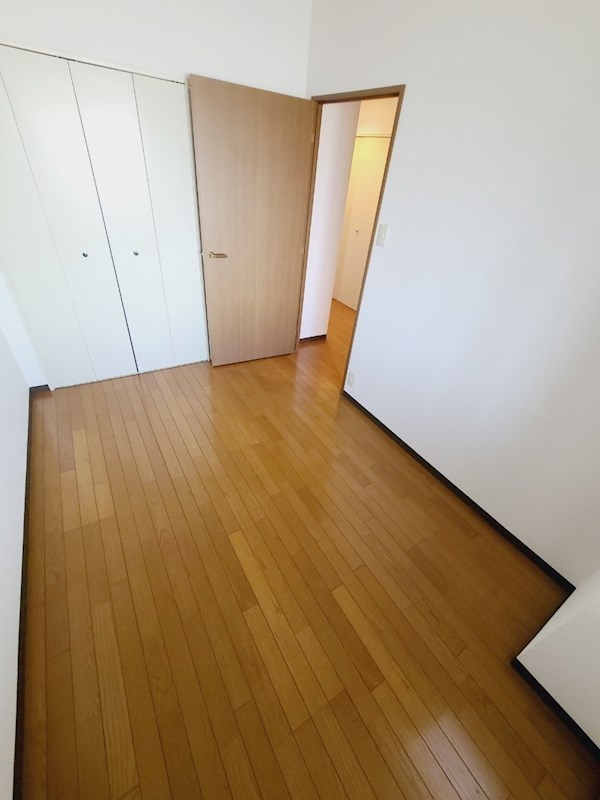 フレシア西宮の洋室