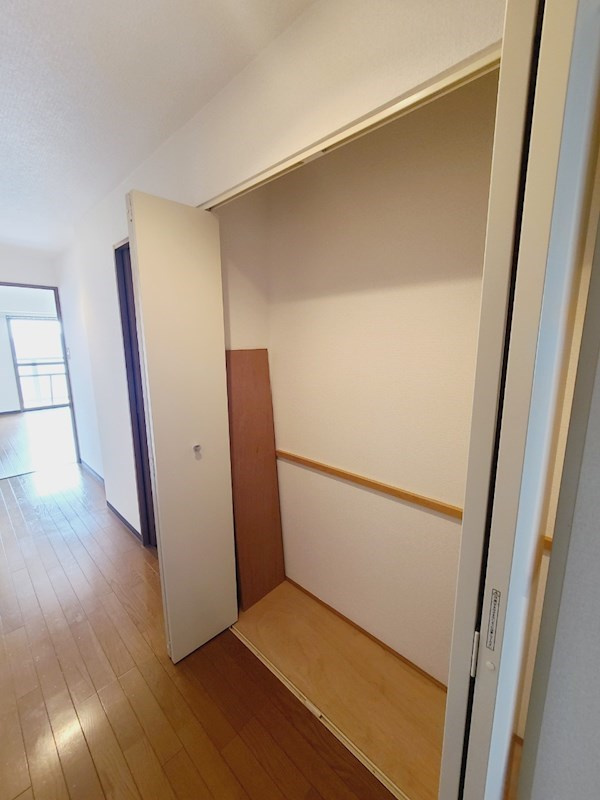 フレシア西宮の収納