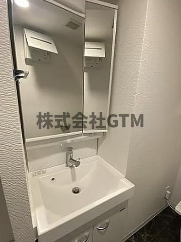 【洗面所】