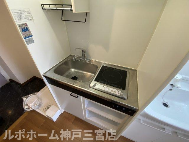 ノベラ海岸通のキッチン