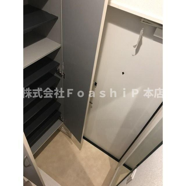 ミハス西小山の玄関