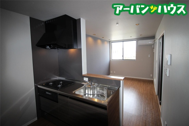 GrandGarageNAKASEのキッチン