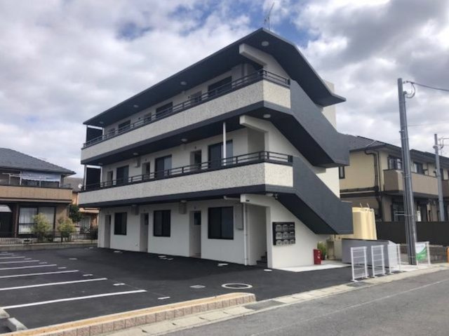 守山市守山４丁目の店舗一部